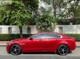 Jaguar XE 2015 - Cần bán lại xe Jaguar XE đời 2015, màu đỏ, nhập khẩu nguyên chiếc