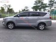 Toyota Innova   2.0E  2017 - Bán xe Toyota Innova 2.0E năm sản xuất 2017, màu bạc 