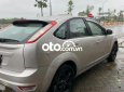 Ford Focus 2010 - Cần bán Ford Focus năm 2010, màu bạc, giá 260tr