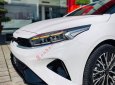Kia K3   2021 - Bán ô tô Kia K3 đời 2021, màu trắng
