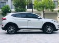 Hyundai Tucson 2016 - Bán Hyundai Tucson sản xuất năm 2016, màu xám, nhập khẩu còn mới, giá tốt