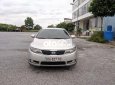 Kia Forte 2013 - Cần bán gấp Kia Forte sản xuất 2013, màu bạc