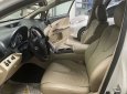 Toyota Venza   3.5  2010 - Bán Toyota Venza 3.5 đời 2010, màu trắng, xe nhập còn mới