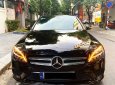 Mercedes-Benz C200 2019 - Cần bán lại xe Mercedes C200 sản xuất 2019, màu đen như mới