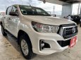 Toyota Hilux 2.4 Luxury  2019 - Bán xe Toyota Hilux 2.4 Luxury đời 2019, màu trắng, xe nhập chính chủ, giá chỉ 620 triệu