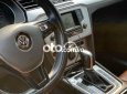 Volkswagen Passat 2016 - Bán Volkswagen Passat năm sản xuất 2016, màu đen, nhập khẩu 