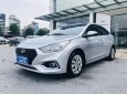 Hyundai Accent 1.4 MT 2018 - Cần bán lại xe Hyundai Accent 1.4 MT 2018, màu bạc, giá chỉ 348 triệu