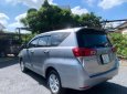 Toyota Innova 2017 - Cần bán xe Toyota Innova năm sản xuất 2017, màu bạc, giá 505tr