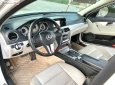 Mercedes-Benz C200    2011 - Bán Mercedes đời 2011, màu trắng còn mới, giá chỉ 450 triệu