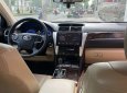 Toyota Camry   2.0E  2017 - Cần bán Toyota Camry 2.0E sản xuất năm 2017, màu đen còn mới