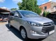 Toyota Innova 2017 - Cần bán xe Toyota Innova năm sản xuất 2017, màu bạc, giá 505tr