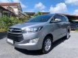 Toyota Innova 2017 - Cần bán xe Toyota Innova năm sản xuất 2017, màu bạc, giá 505tr