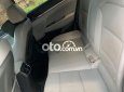 Hyundai Elantra 2017 - Bán Hyundai Elantra năm sản xuất 2017, màu đen, giá chỉ 495 triệu