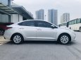 Hyundai Accent 1.4 MT 2018 - Cần bán lại xe Hyundai Accent 1.4 MT 2018, màu bạc, giá chỉ 348 triệu