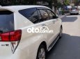 Toyota Innova 2017 - Bán Toyota Innova đời 2017, màu trắng xe gia đình, 650tr