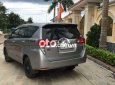 Toyota Innova 2017 - Cần bán gấp Toyota Innova đời 2017, màu bạc còn mới