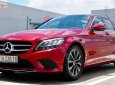 Mercedes-Benz C200 2019 - Bán xe Mercedes C200 đời 2019, màu đỏ