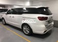 Kia Sedona 2020 - Cần bán lại xe Kia Sedona 2020, màu trắng chính chủ