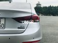 Hyundai Elantra 2018 - Bán ô tô Hyundai Elantra đời 2018, màu bạc còn mới