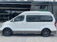 Hyundai Grand Starex   Limousine 2.4L AT  2017 - Bán Hyundai Grand Starex Limousine 2.4L AT sản xuất 2017, màu trắng, xe nhập như mới giá cạnh tranh