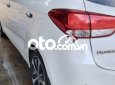 Kia Rondo 2016 - Cần bán gấp Kia Rondo đời 2016, màu trắng còn mới
