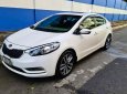 Kia K3 2016 - Cần bán lại xe Kia K3 năm sản xuất 2016, màu trắng, giá tốt