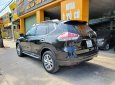 Nissan X trail 2017 - Cần bán gấp Nissan X trail 2.0 SL năm 2017, giá cạnh tranh