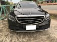 Mercedes-Benz C200 Exclusive  2021 - Cần bán gấp Mercedes C200 Exclusive đời 2021, màu đen