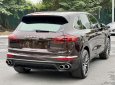 Porsche Cayenne 2016 - Cần bán xe màu nâu