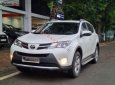 Toyota RAV4 2015 - Cần bán gấp Toyota RAV4 đời 2015, màu trắng, nhập khẩu nguyên chiếc còn mới, giá tốt