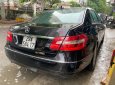 Mercedes-Benz E200 2012 - Bán Mercedes E200 đời 2012, màu đen, giá chỉ 598 triệu
