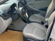 Hyundai Accent   1.4 AT  2014 - Bán Hyundai Accent 1.4 AT đời 2014, màu bạc, xe nhập