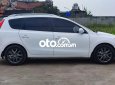 Hyundai i30 CW 2011 - Cần bán gấp Hyundai i30 CW đời 2011, màu trắng, nhập khẩu Hàn Quốc