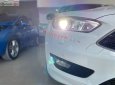 Ford Focus   Sport 2016 - Cần bán Ford Focus Sport sản xuất năm 2016, màu trắng xe gia đình