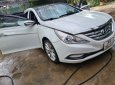 Hyundai Sonata   AT 2011 - Cần bán gấp Hyundai Sonata AT năm 2011, màu trắng, nhập khẩu, giá tốt