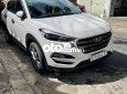 Hyundai Tucson 2018 - Xe Hyundai Tucson đời 2018, màu trắng xe gia đình