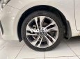 Kia Rondo   2.0 GMT  2017 - Bán ô tô Kia Rondo 2.0 GMT sản xuất năm 2017, màu trắng, xe nhập xe gia đình, 415tr