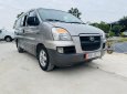 Hyundai Starex 2005 - Bán Hyundai Starex năm 2005 xe đk 6 chỗ, 800kg, hàng máy dầu 2.4L, nhập khẩu nguyên chiếc