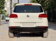 Volkswagen Tiguan 2012 - Cần bán lại xe Volkswagen Tiguan sản xuất 2012, màu trắng, nhập khẩu nguyên chiếc