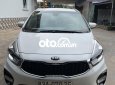 Kia Rondo 2019 - Cần bán Kia Rondo 2019, màu trắng xe gia đình, giá 500tr