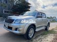 Toyota Hilux 2012 - Bán Toyota Hilux sản xuất 2012, màu bạc, xe nhập còn mới, giá 390tr