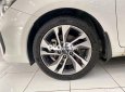 Kia Rondo   2.0 GMT  2017 - Bán ô tô Kia Rondo 2.0 GMT đời 2018, màu trắng, giá tốt