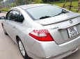 Nissan Teana   2.0 AT  2009 - Cần bán gấp Nissan Teana 2.0 AT năm sản xuất 2009, màu bạc, nhập khẩu