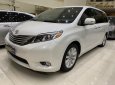 Toyota Sienna 2017 - Màu trắng