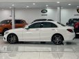 Mercedes-Benz 2016 - Bán ô tôMercedes-Benz C300 AMG model 2017 năm sản xuất 2016