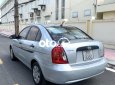 Hyundai Verna MT 2009 - Cần bán gấp Hyundai Verna MT sản xuất 2009, màu bạc, nhập khẩu nguyên chiếc 