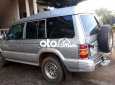 Mitsubishi Pajero 2003 - Cần bán Mitsubishi Pajero đời 2003, màu bạc