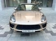 Porsche 2016 - Cần bán lại xe Porsche Macan 2.0 năm sản xuất 2016, màu vàng, nhập khẩu