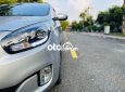 Kia Rondo   2.0 GAT   2015 - Cần bán Kia Rondo 2.0 GAT năm 2015, màu bạc, nhập khẩu