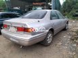 Toyota Camry 2001 - Cần bán gấp Toyota Camry năm sản xuất 2001, màu bạc, xe nhập, 189 triệu